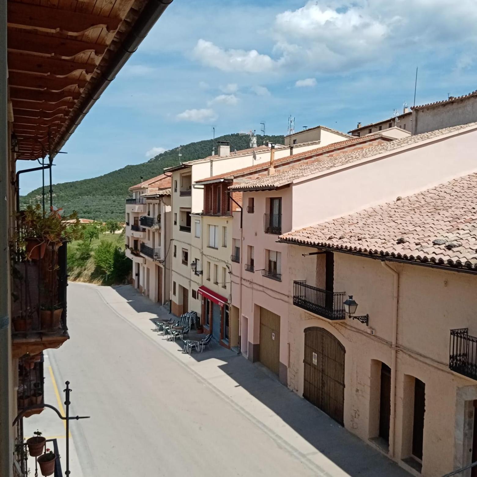 Hostal Tastavins Penarroya De Tastavins Exterior photo