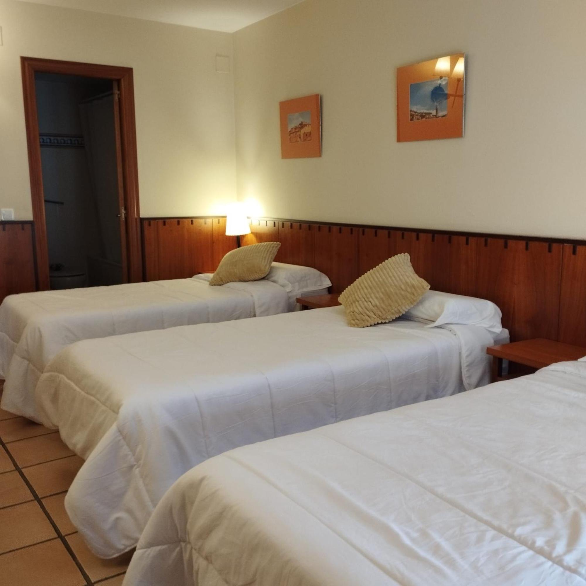 Hostal Tastavins Penarroya De Tastavins Exterior photo