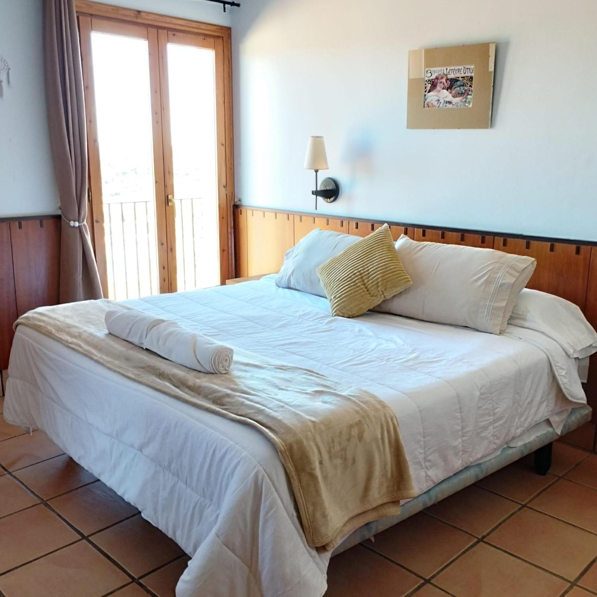 Hostal Tastavins Penarroya De Tastavins Exterior photo